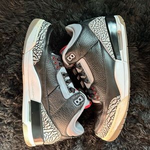 2011 Air Jordan Retro 3 ‘Black Cement’ size 10.5 (men’s)